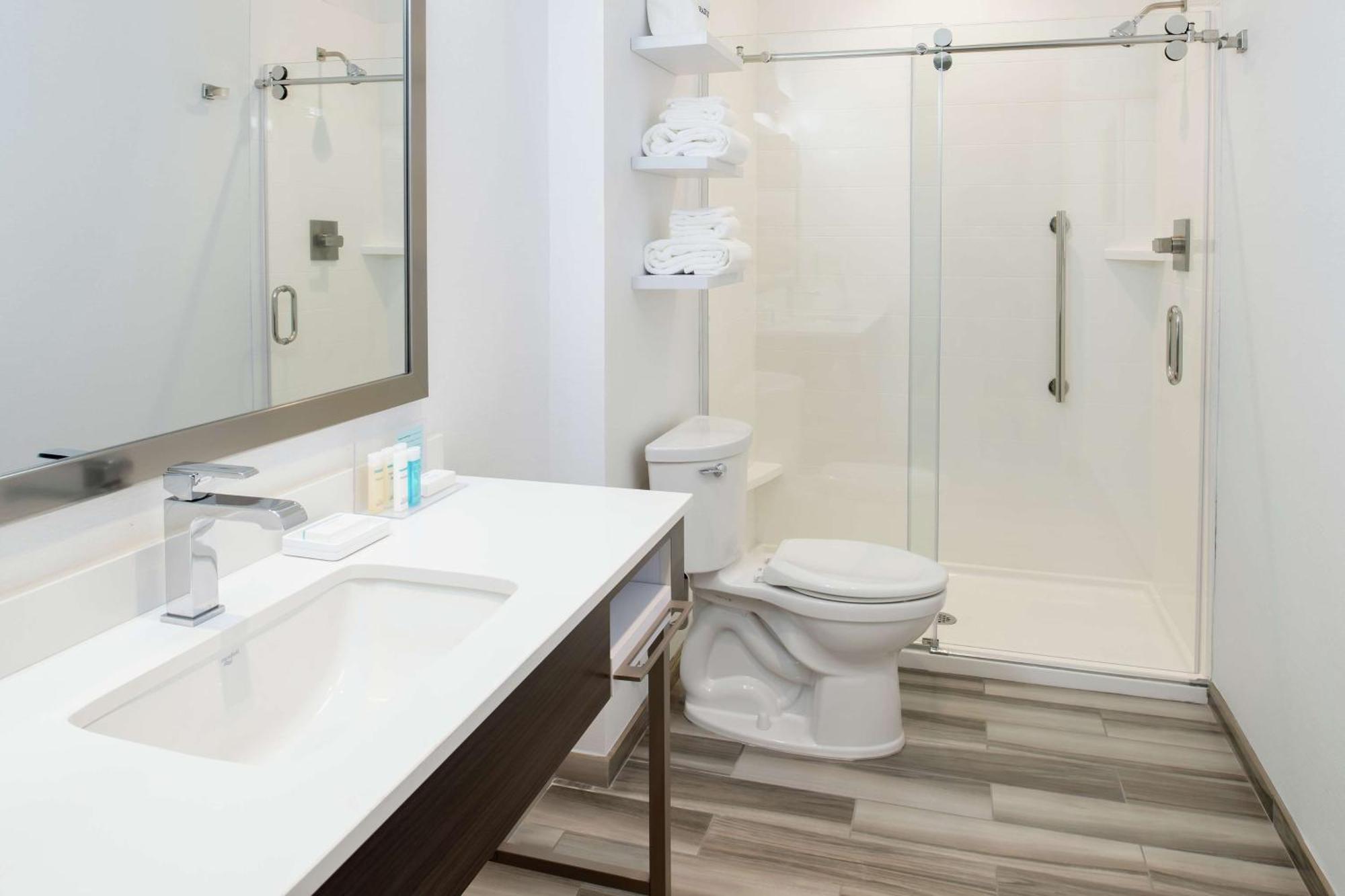Hampton Inn Petaluma, Ca Bagian luar foto